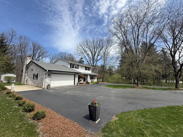 10500 W Good Hope ROAD, Milwaukee, WI 53224
