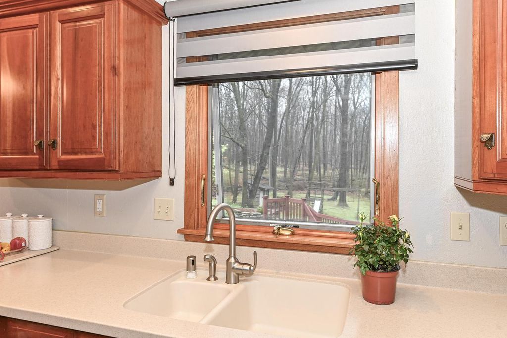 property-img