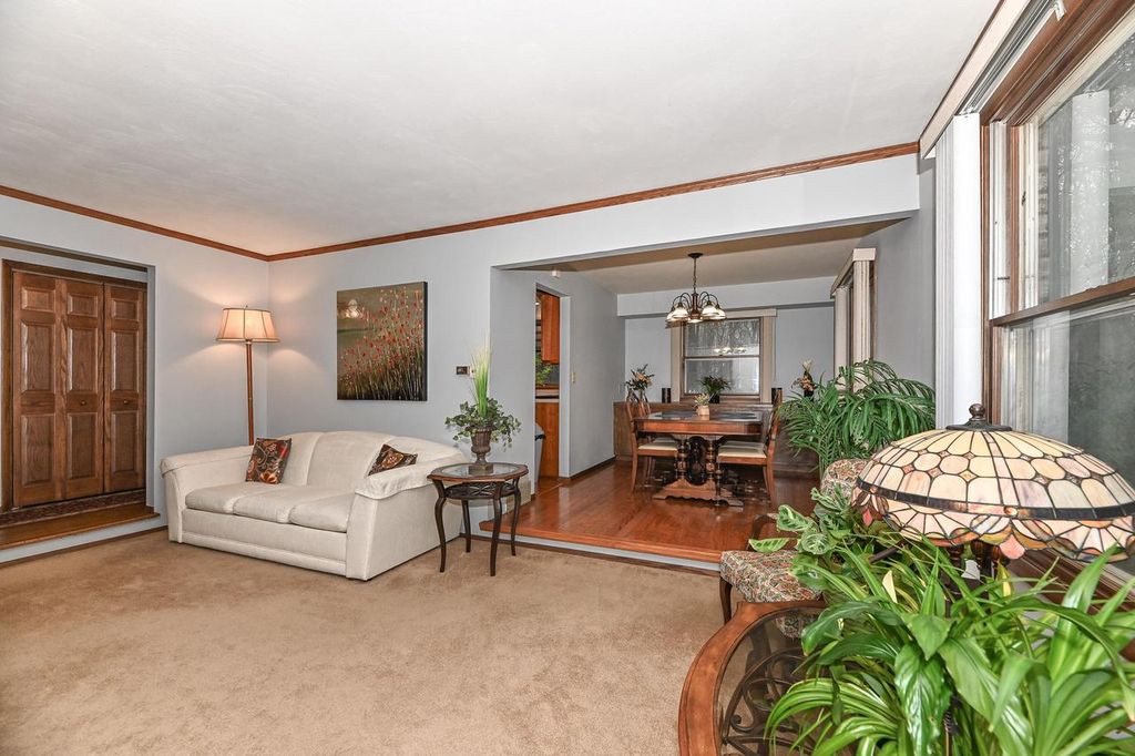 property-img