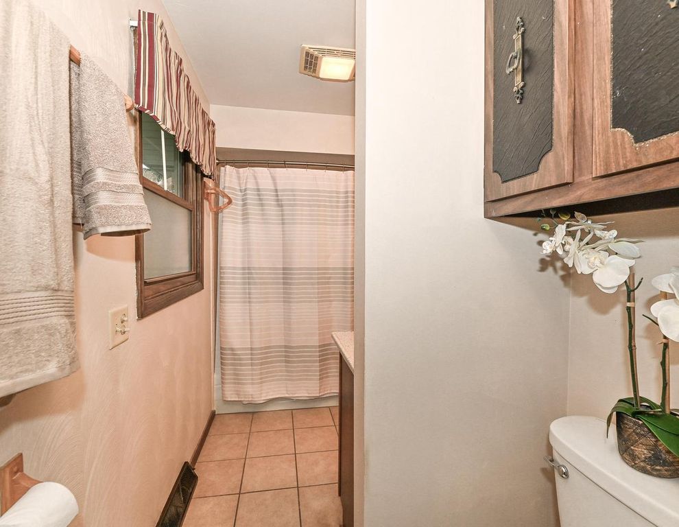 property-img