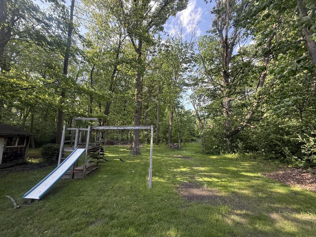 property-img