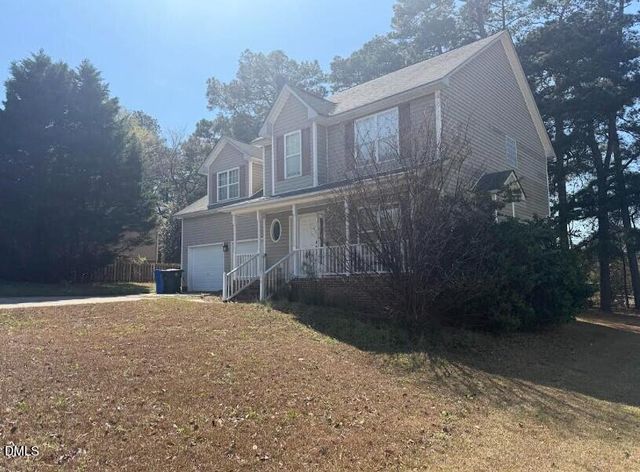 3421 Gables Drive, Fayetteville, NC 28311