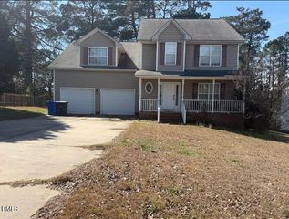 3421 Gables Drive, Fayetteville, NC 28311