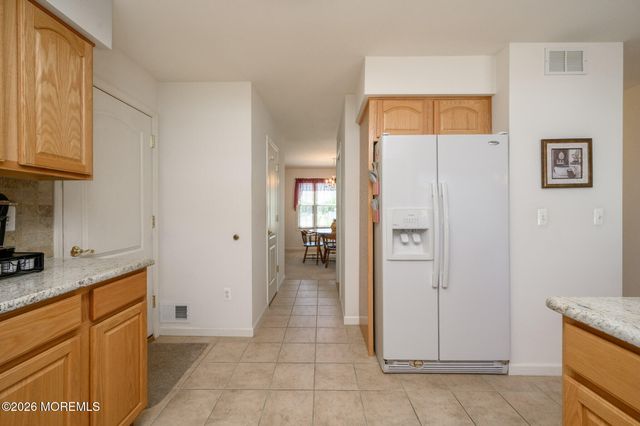21 Catalina Avenue, Barnegat, NJ 08005