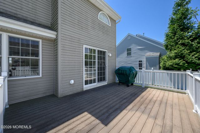 21 Catalina Avenue, Barnegat, NJ 08005