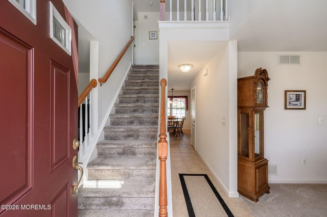 21 Catalina Avenue, Barnegat, NJ 08005