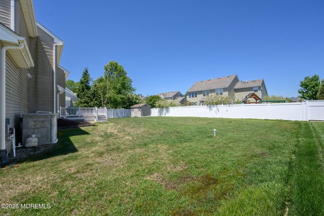 21 Catalina Avenue, Barnegat, NJ 08005