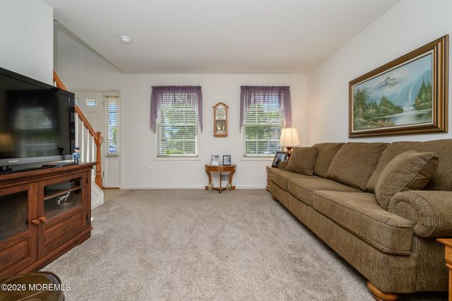 21 Catalina Avenue, Barnegat, NJ 08005