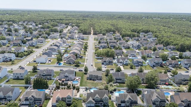 21 Catalina Avenue, Barnegat, NJ 08005