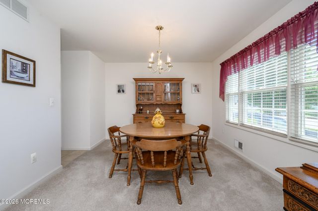 21 Catalina Avenue, Barnegat, NJ 08005