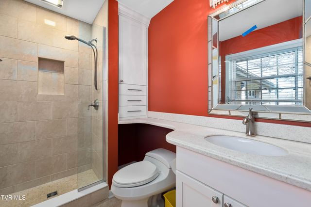 2228 Charsley Road, Kingsport, TN 37660