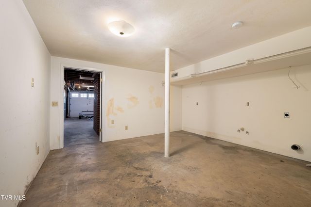 2228 Charsley Road, Kingsport, TN 37660