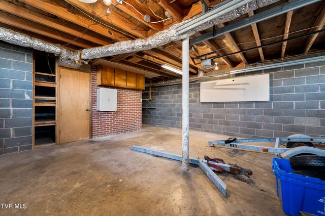 2228 Charsley Road, Kingsport, TN 37660