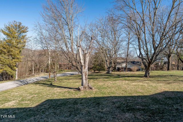 2228 Charsley Road, Kingsport, TN 37660