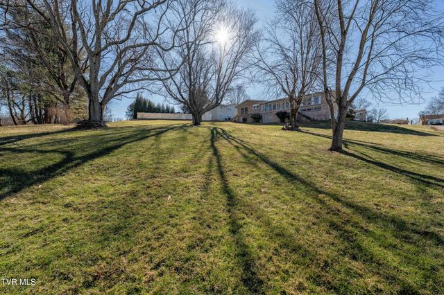 2228 Charsley Road, Kingsport, TN 37660