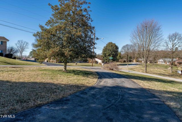 2228 Charsley Road, Kingsport, TN 37660