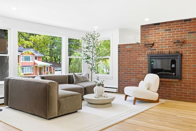 365 Marrett, Lexington, MA 02421