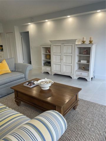 10275 Collins Ave 208, Bal Harbour, FL 33154