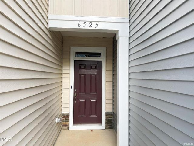 6525 Mezzo Lane, Raleigh, NC 27616