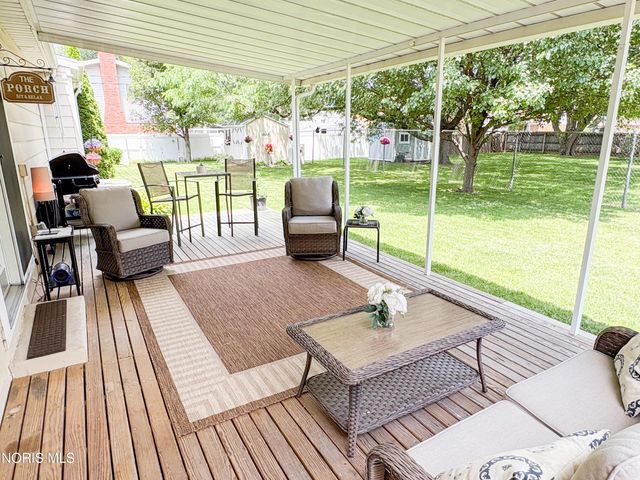 569 S Fargo Street, Oregon, OH 43616
