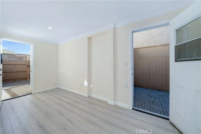 2014 Peyton Avenue, Burbank, CA 91504