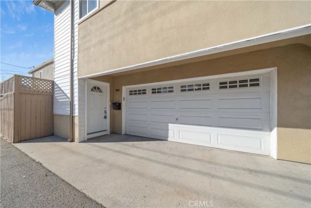 2014 Peyton Avenue, Burbank, CA 91504