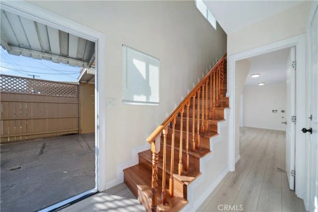 2014 Peyton Avenue, Burbank, CA 91504