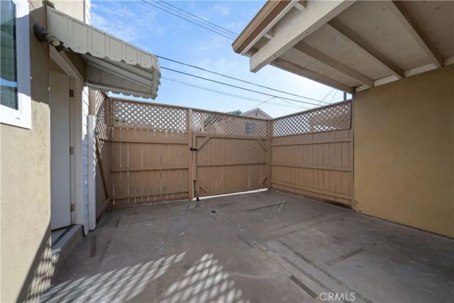 2014 Peyton Avenue, Burbank, CA 91504