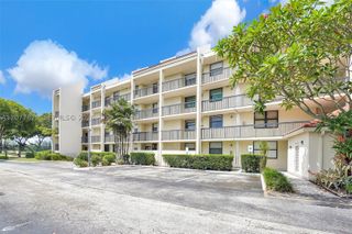 117 Lake Emerald Dr 204, Oakland Park, FL 33309