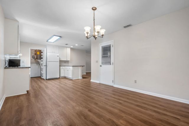 2725 Bedford Way, Tallahassee, FL 32308