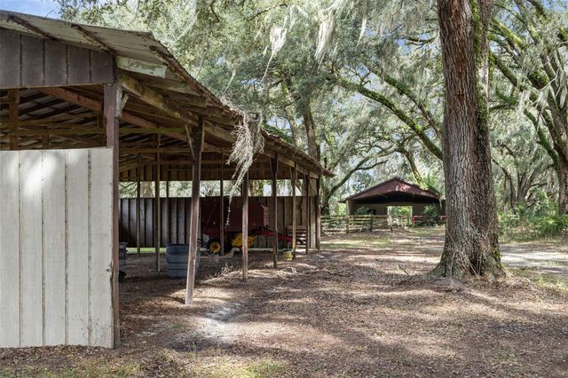 551 NE 200 AVENUE, Williston, FL 32696