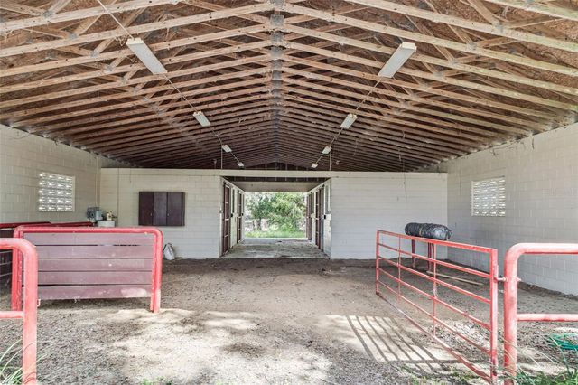 551 NE 200 AVENUE, Williston, FL 32696