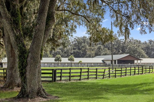 551 NE 200 AVENUE, Williston, FL 32696