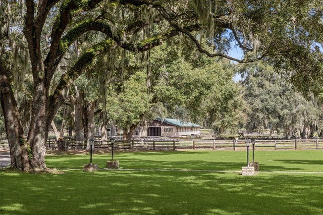 551 NE 200 AVENUE, Williston, FL 32696