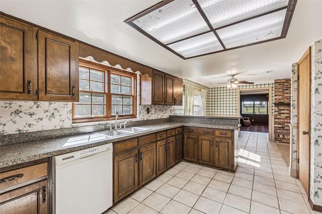 551 NE 200 AVENUE, Williston, FL 32696