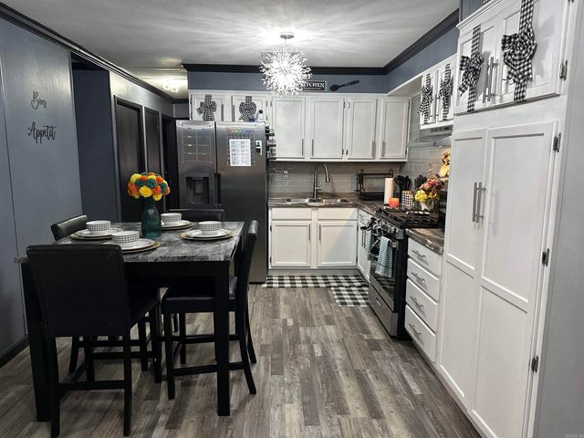 2707 Colonial Avenue, Pine Bluff, AR 71601