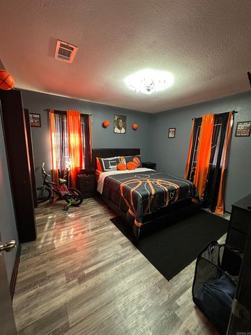 2707 Colonial Avenue, Pine Bluff, AR 71601