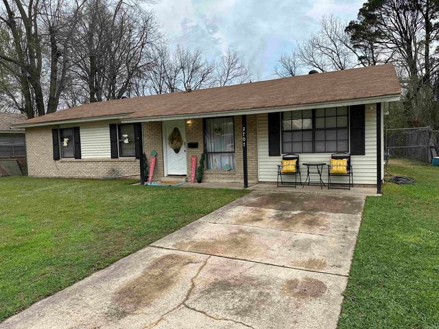 2707 Colonial Avenue, Pine Bluff, AR 71601