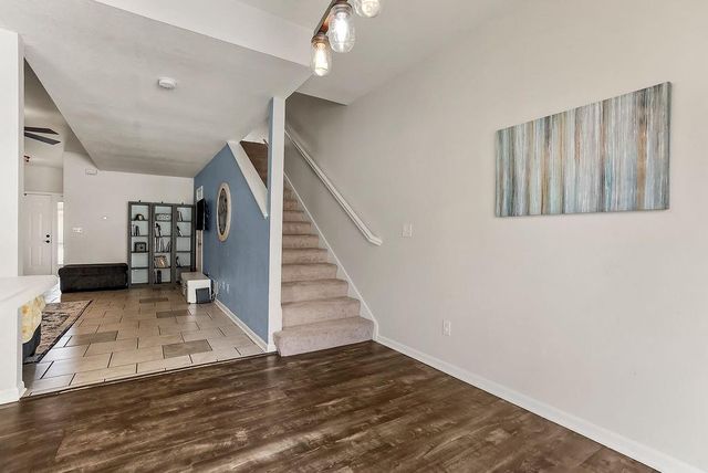 238 N 5th Terrace, Louisburg, KS 66053