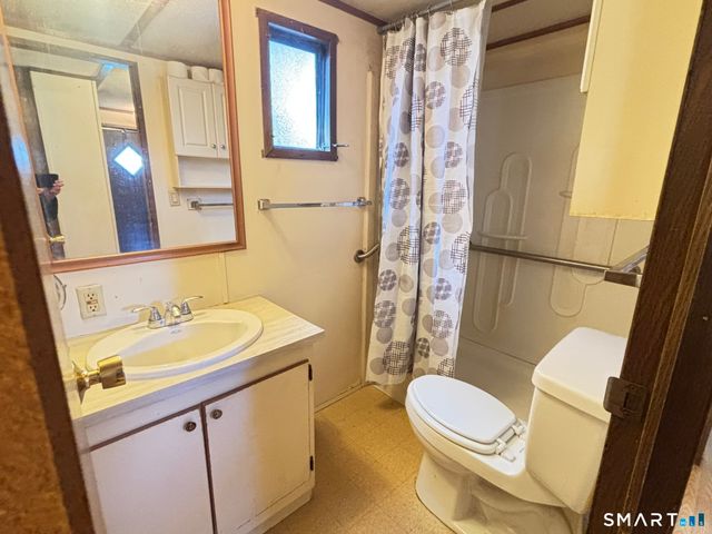 130 Howard Avenue, Prospect, CT 06712