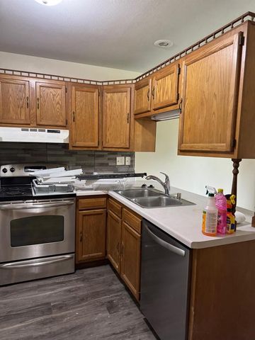 2214 Browning Drive, Janesville, WI 53546