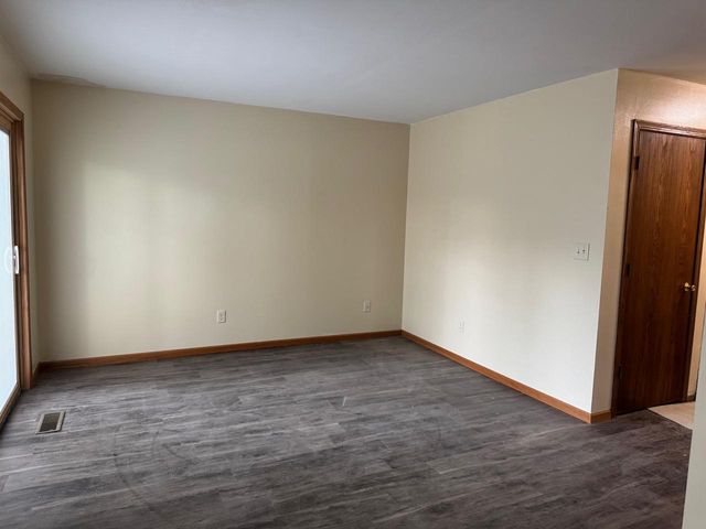 2214 Browning Drive, Janesville, WI 53546