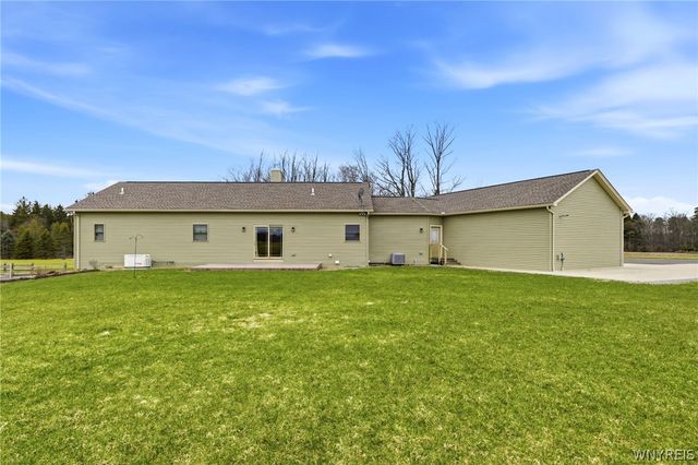 11985 Sisson Highway, North Collins, NY 14111