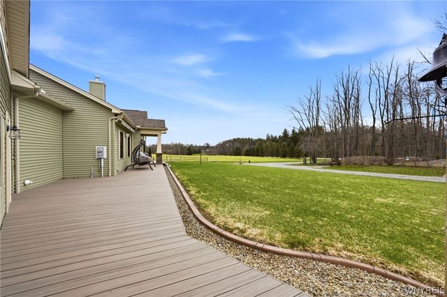 11985 Sisson Highway, North Collins, NY 14111