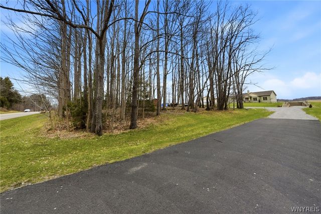 11985 Sisson Highway, North Collins, NY 14111