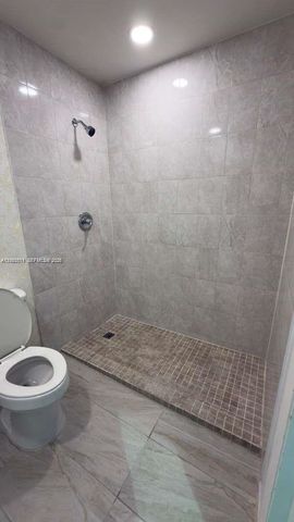 1671 W 37th Street 1, Hialeah, FL 33012