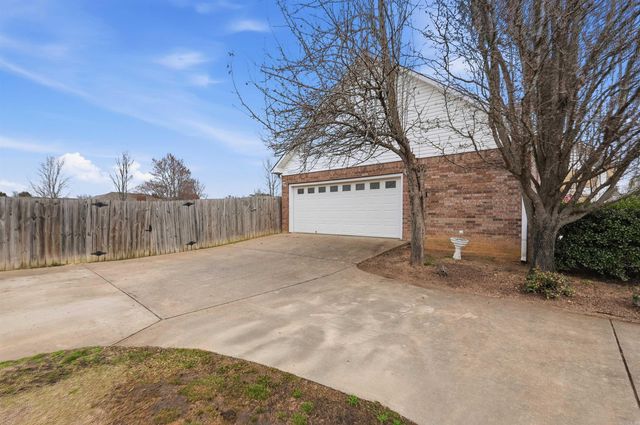 58 Elliott Rd., Greenbrier, AR 72058