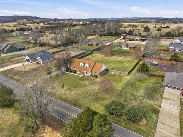 58 Elliott Rd., Greenbrier, AR 72058