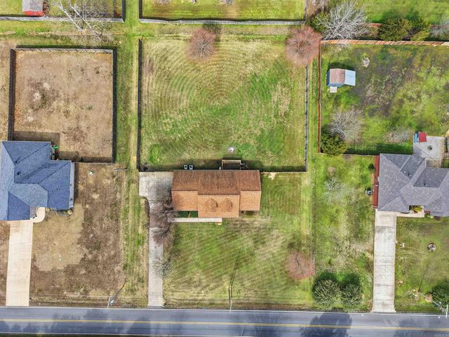 58 Elliott Rd., Greenbrier, AR 72058