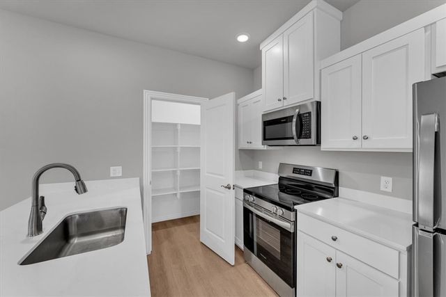 1606 Poigai Way, Bentonville, AR 72713